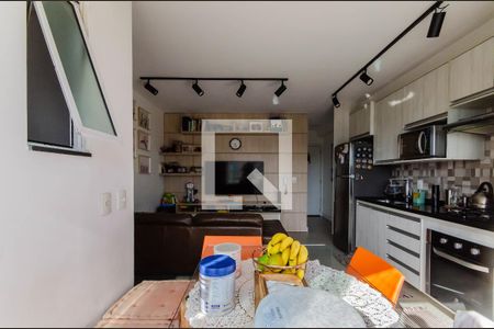 Sala de apartamento à venda com 2 quartos, 45m² em Vila Monumento, São Paulo