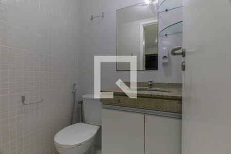 Apartamento para alugar com 67m², 2 quartos e 2 vagas Apartamento para alugar com 67m², 2 quartos e 2 vagasBanheiro da Suíte