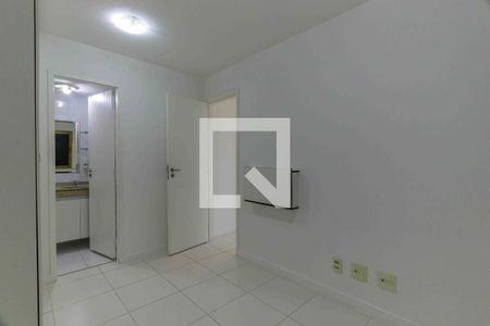 Apartamento para alugar com 67m², 2 quartos e 2 vagas Apartamento para alugar com 67m², 2 quartos e 2 vagasSuíte