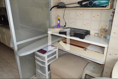 Apartamento à venda com 65m², 3 quartos e 1 vagaÁrea de Serviço