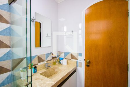 Apartamento à venda com 100m², 3 quartos e 2 vagas Apartamento à venda com 100m², 3 quartos e 2 vagasBanheiro social