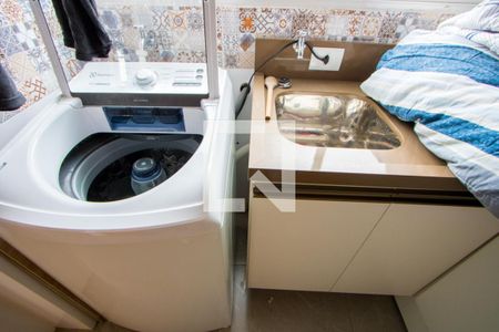 Apartamento à venda com 100m², 3 quartos e 2 vagas Apartamento à venda com 100m², 3 quartos e 2 vagasÁrea de Serviço