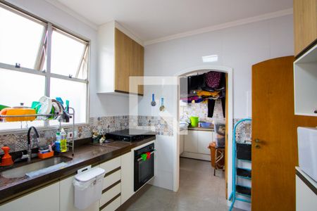 Apartamento à venda com 100m², 3 quartos e 2 vagas Apartamento à venda com 100m², 3 quartos e 2 vagasCozinha