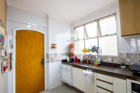 Apartamento à venda com 100m², 3 quartos e 2 vagas Apartamento à venda com 100m², 3 quartos e 2 vagasCozinha