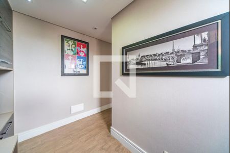 Apartamento à venda com 180m², 3 quartos e 3 vagasEscritório