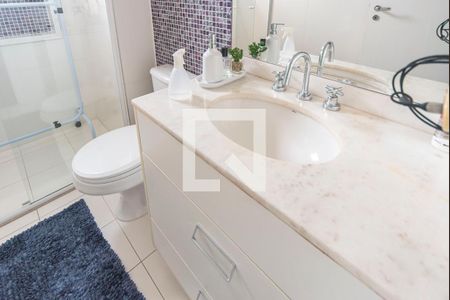 Apartamento à venda com 180m², 3 quartos e 3 vagasBanheiro Social