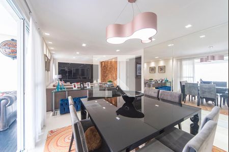 Apartamento à venda com 180m², 3 quartos e 3 vagasSala