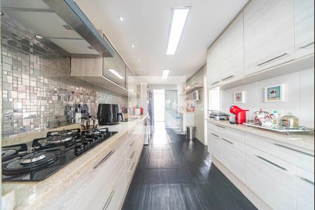 Apartamento à venda com 180m², 3 quartos e 3 vagasCozinha 