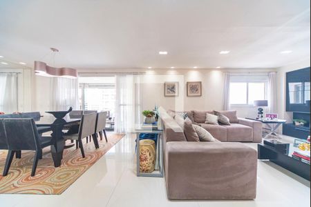 Apartamento à venda com 180m², 3 quartos e 3 vagasSala