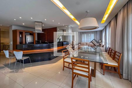 Apartamento à venda com 180m², 3 quartos e 3 vagasÁrea comum - Salão de festas