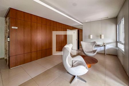 Apartamento à venda com 180m², 3 quartos e 3 vagasHall social