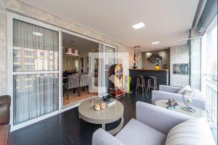 Apartamento à venda com 180m², 3 quartos e 3 vagasVaranda Gourmet