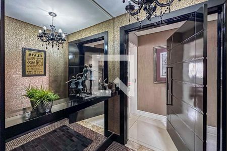 Apartamento à venda com 180m², 3 quartos e 3 vagasHall Privativo