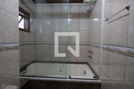 Casa à venda com 130m², 3 quartos e 3 vagasBanheiro da Suíte