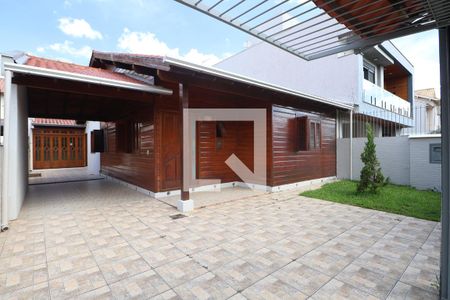 Casa à venda com 130m², 3 quartos e 3 vagasÁrea externa