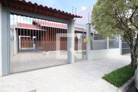 Casa à venda com 130m², 3 quartos e 3 vagasFachada