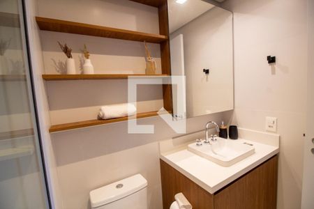 Apartamento à venda com 48m², 2 quartos e 1 vaga Apartamento à venda com 48m², 2 quartos e 1 vagaBanheiro
