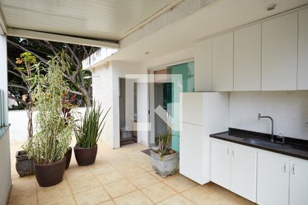 Apartamento à venda com 140m², 2 quartos e 2 vagasTerraço