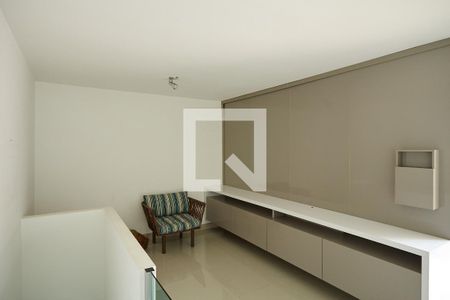 Apartamento à venda com 140m², 2 quartos e 2 vagasCorredor