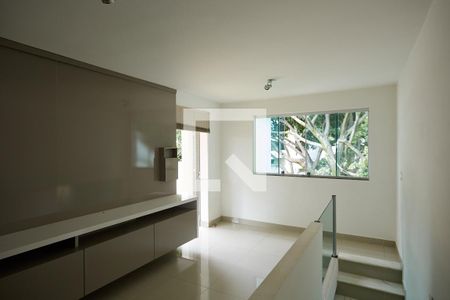 Apartamento à venda com 140m², 2 quartos e 2 vagasCorredor