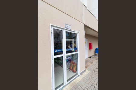 Apartamento à venda com 43m², 2 quartos e 1 vaga Apartamento à venda com 43m², 2 quartos e 1 vagaÁre Comum - Mini Mercado