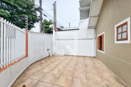 Casa para alugar com 144m², 3 quartos e 2 vagasQuintal
