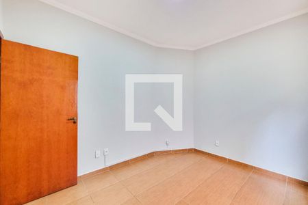Casa para alugar com 144m², 3 quartos e 2 vagasQuarto
