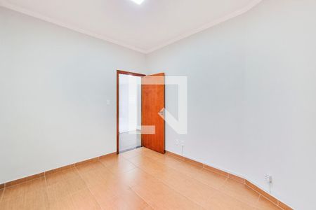 Casa para alugar com 144m², 3 quartos e 2 vagasQuarto