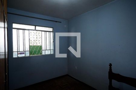 Casa à venda com 375m², 4 quartos e 2 vagas Casa à venda com 375m², 4 quartos e 2 vagasQuarto 1 Casa 2