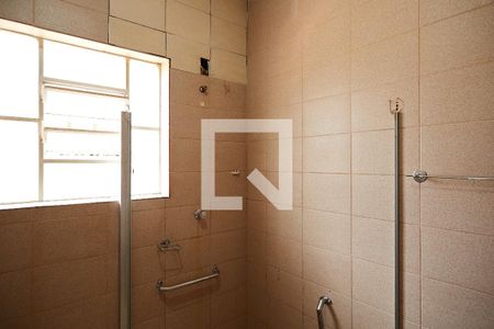 Casa à venda com 375m², 4 quartos e 2 vagas Casa à venda com 375m², 4 quartos e 2 vagasBanheiro Casa 2