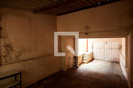 Casa à venda com 375m², 4 quartos e 2 vagas Casa à venda com 375m², 4 quartos e 2 vagasGaragem