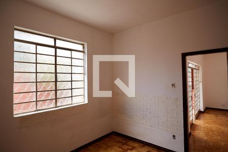 Casa à venda com 375m², 4 quartos e 2 vagas Casa à venda com 375m², 4 quartos e 2 vagasQuarto 3