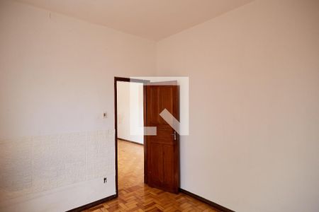 Casa à venda com 375m², 4 quartos e 2 vagas Casa à venda com 375m², 4 quartos e 2 vagasQuarto 3