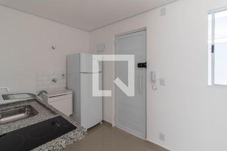 Cozinha de kitnet/studio para alugar com 1 quarto, 20m² em Vila Santa Maria, Guarulhos