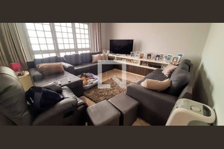 Sala de TV de casa à venda com 5 quartos, 382m² em City Bussocaba, Osasco