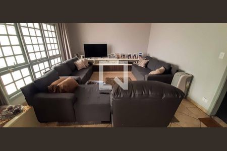 Sala de TV de casa à venda com 5 quartos, 382m² em City Bussocaba, Osasco