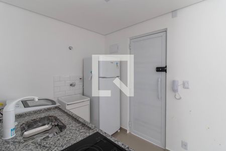 Kitnet/Studio para alugar com 0 quarto, 16m² em Vila Santa Maria, Guarulhos