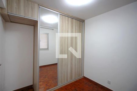 Quarto 1 de apartamento para alugar com 2 quartos, 65m² em Jardim América, Belo Horizonte