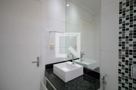 Apartamento para alugar com 65m², 2 quartos e 2 vagasBanheiro