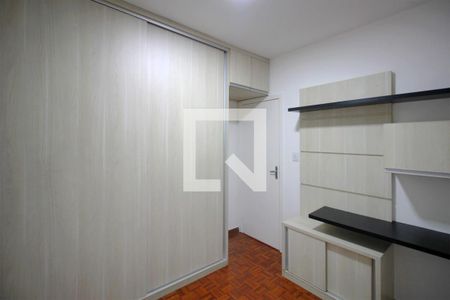 Quarto 2 de apartamento para alugar com 2 quartos, 65m² em Jardim América, Belo Horizonte