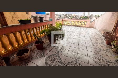 Sacada do Quarto 1 de casa à venda com 5 quartos, 125m² em Veloso, Osasco