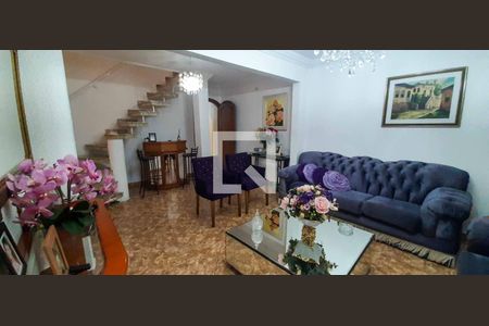 Sala de Estar de casa à venda com 5 quartos, 125m² em Veloso, Osasco