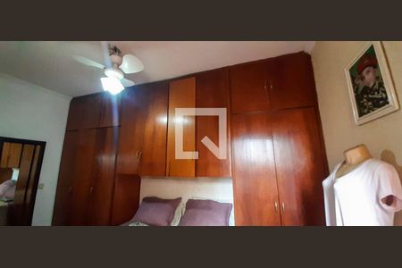 Casa à venda com 125m², 5 quartos e 2 vagas Casa à venda com 125m², 5 quartos e 2 vagasQuarto 2