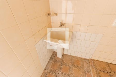 Casa à venda com 323m², 3 quartos e 5 vagas Casa à venda com 323m², 3 quartos e 5 vagasÁrea de Serviço