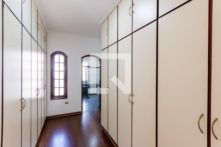 Casa à venda com 323m², 3 quartos e 5 vagas Casa à venda com 323m², 3 quartos e 5 vagasQuarto 3