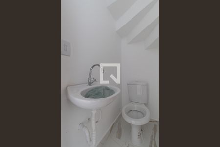 Casa à venda com 120m², 3 quartos e 2 vagasBanheiro de Serviço