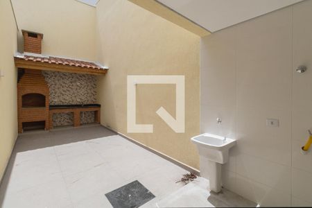 Casa à venda com 120m², 3 quartos e 2 vagasÁrea de Serviço
