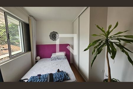Quarto de apartamento à venda com 3 quartos, 72m² em Santo Antônio, Belo Horizonte