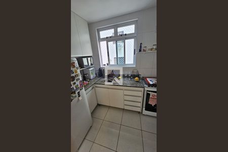Apartamento à venda com 72m², 3 quartos e 2 vagasCozinha