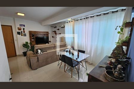 Sala de apartamento à venda com 3 quartos, 72m² em Santo Antônio, Belo Horizonte